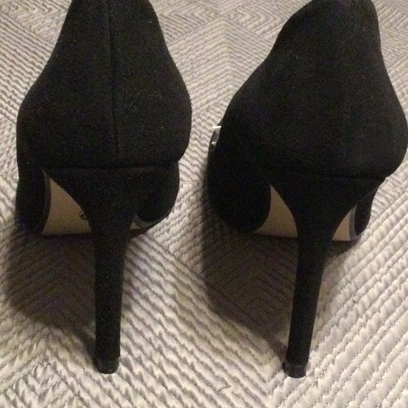 Zara size 8 black leather 4” heels - Picture 5 of 9